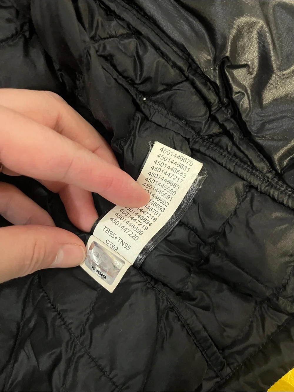 The Northern Face Black Quilted Packable Jacket Thermoball great older style XXL